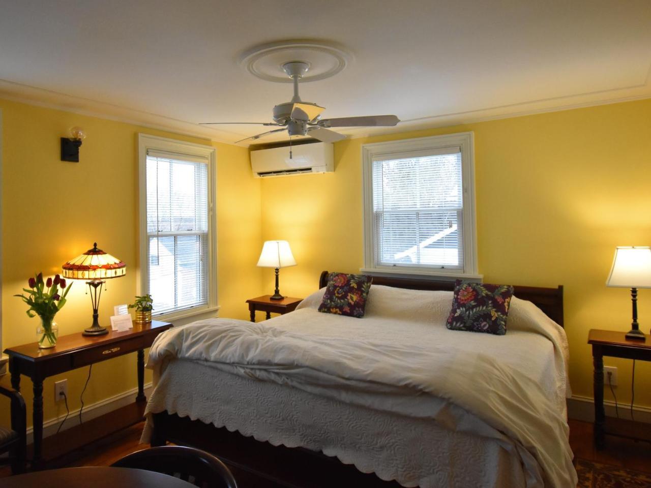 Danskammer House Bed & Breakfast Marlboro Экстерьер фото